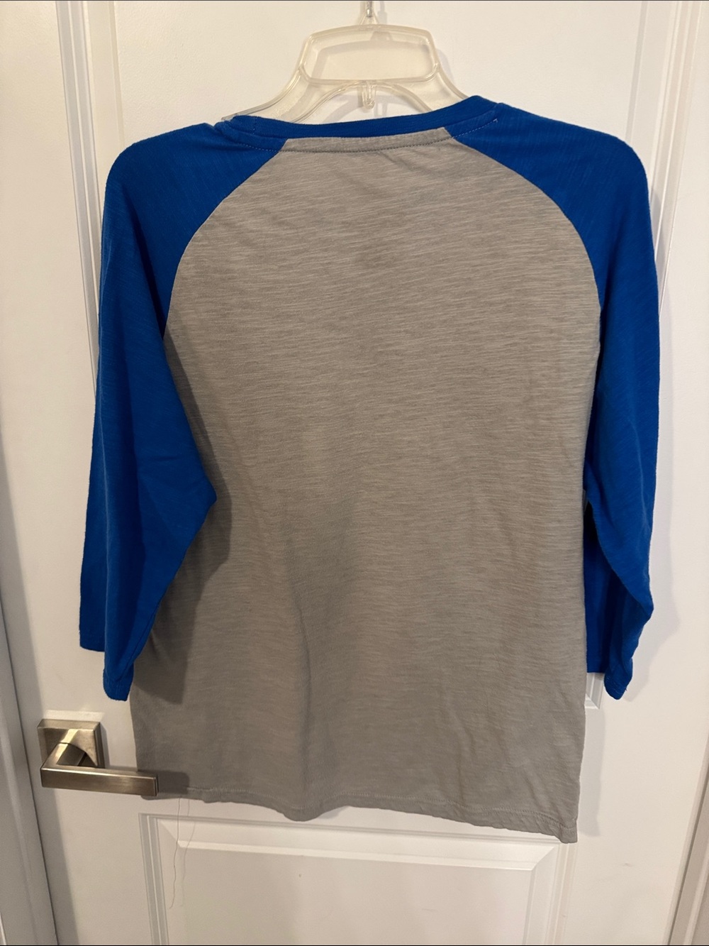 Grateful Dead Gray and Royal Blue Raglan Tee with Patriotic Skull Graphic - Picture 5 of 7